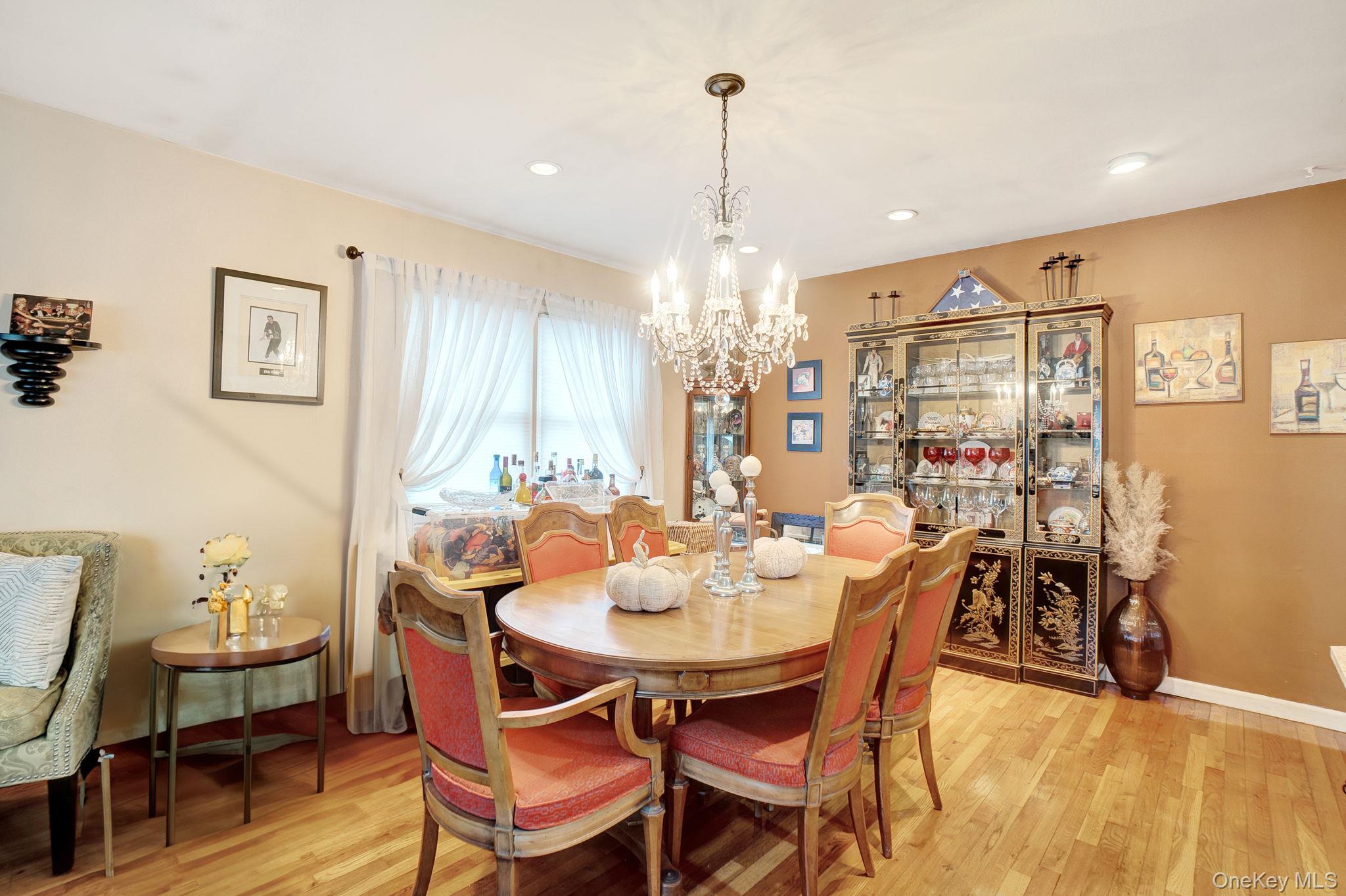 35 Gibson Boulevard, Valley Stream, NY 11581