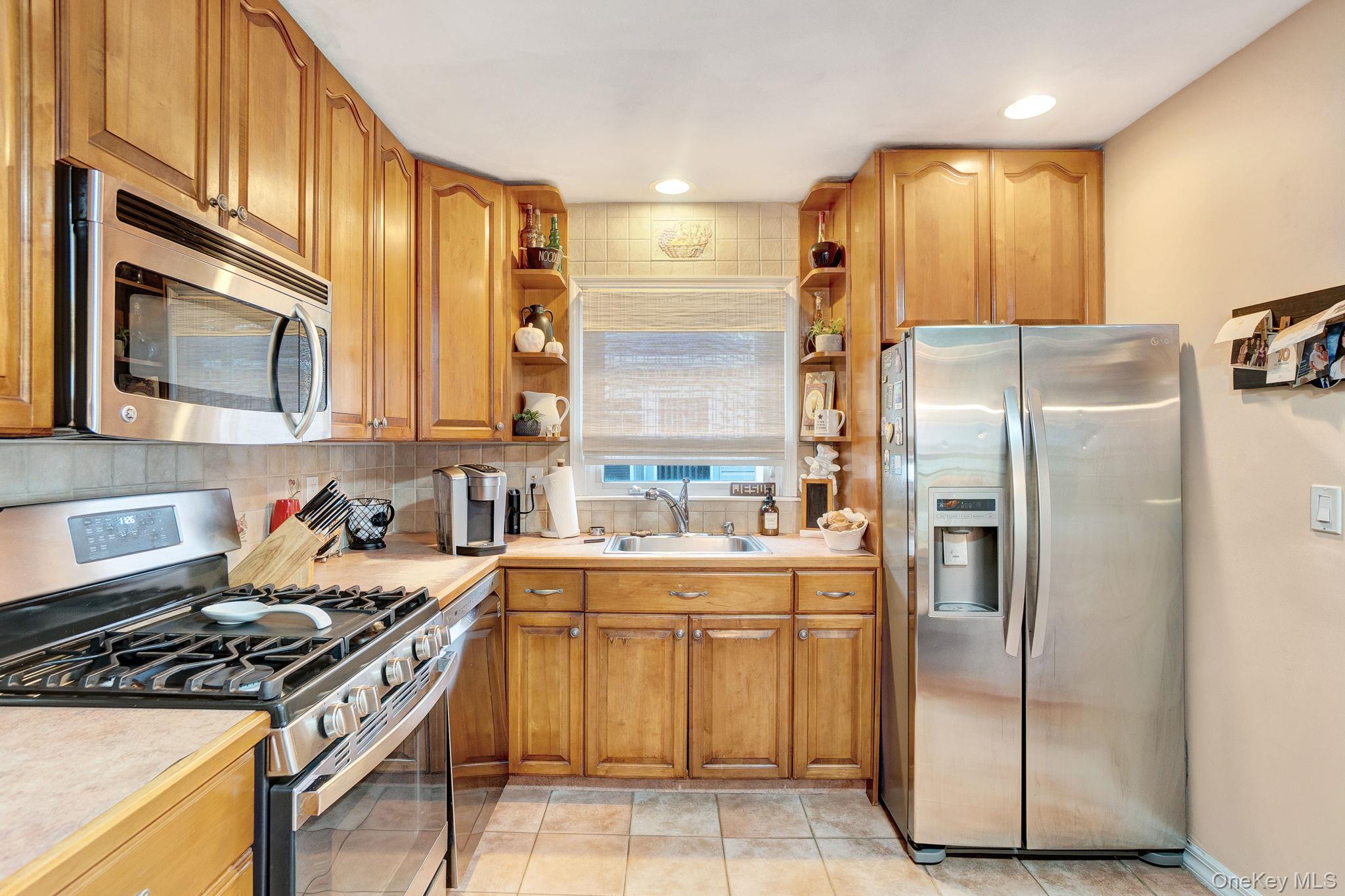 35 Gibson Boulevard, Valley Stream, NY 11581