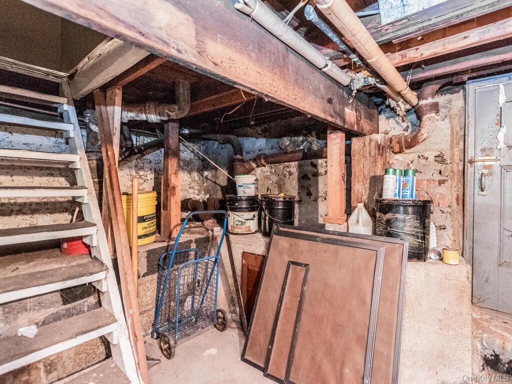 354 Thieriot Avenue, Bronx, NY 10473