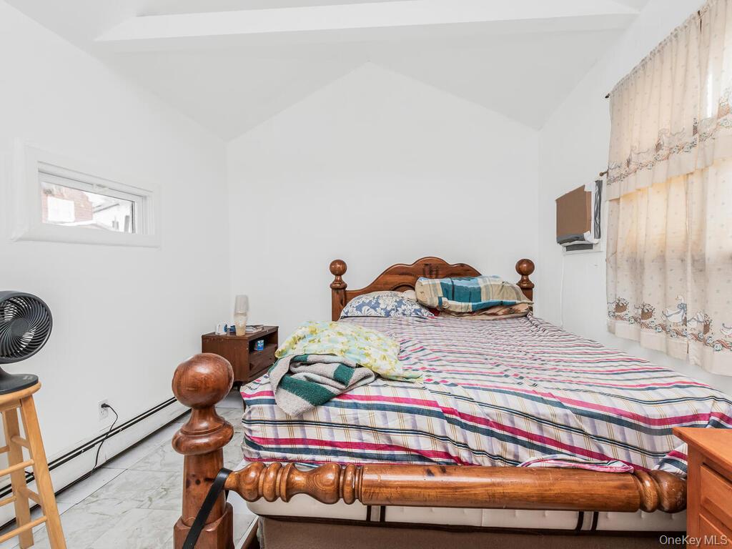 354 Thieriot Avenue, Bronx, NY 10473