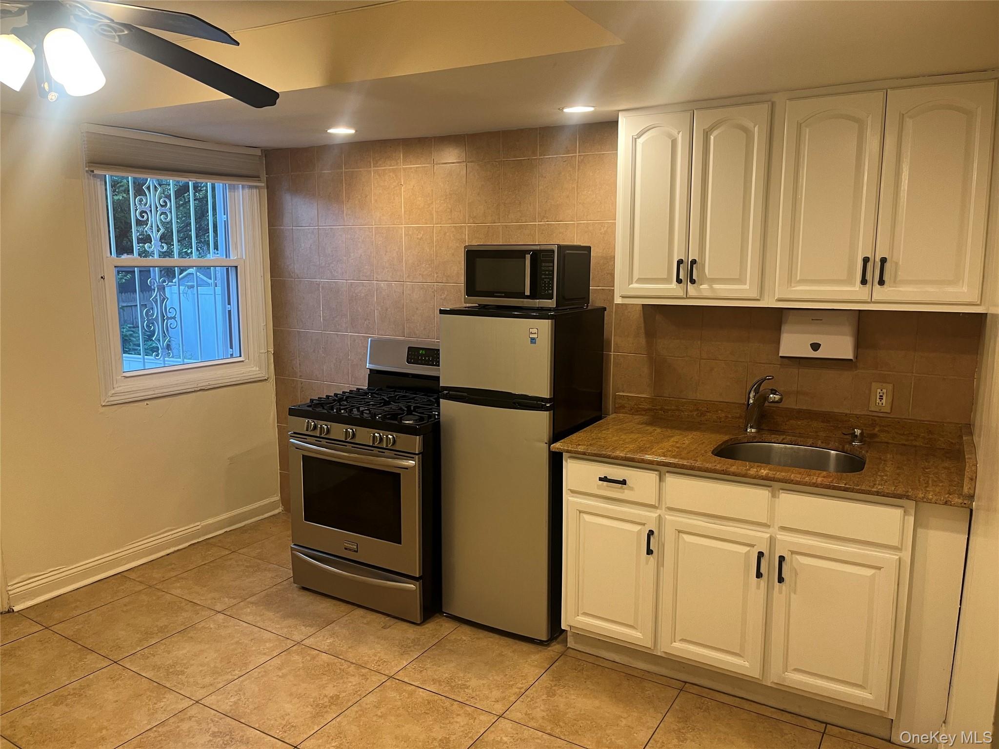 2546 Wilson Avenue, Bronx, NY 10469