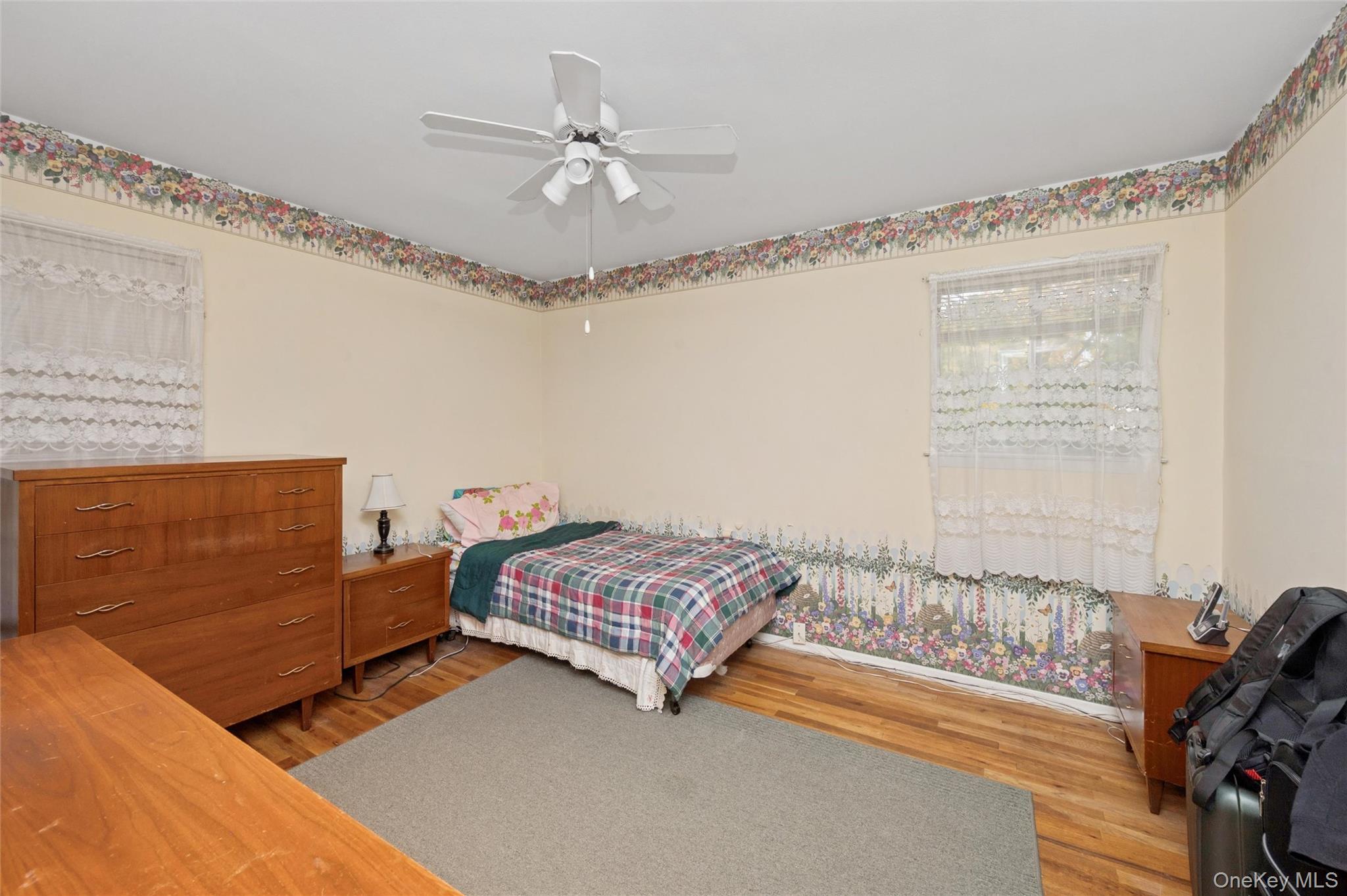 33 Grove Street, Hicksville, NY 11801