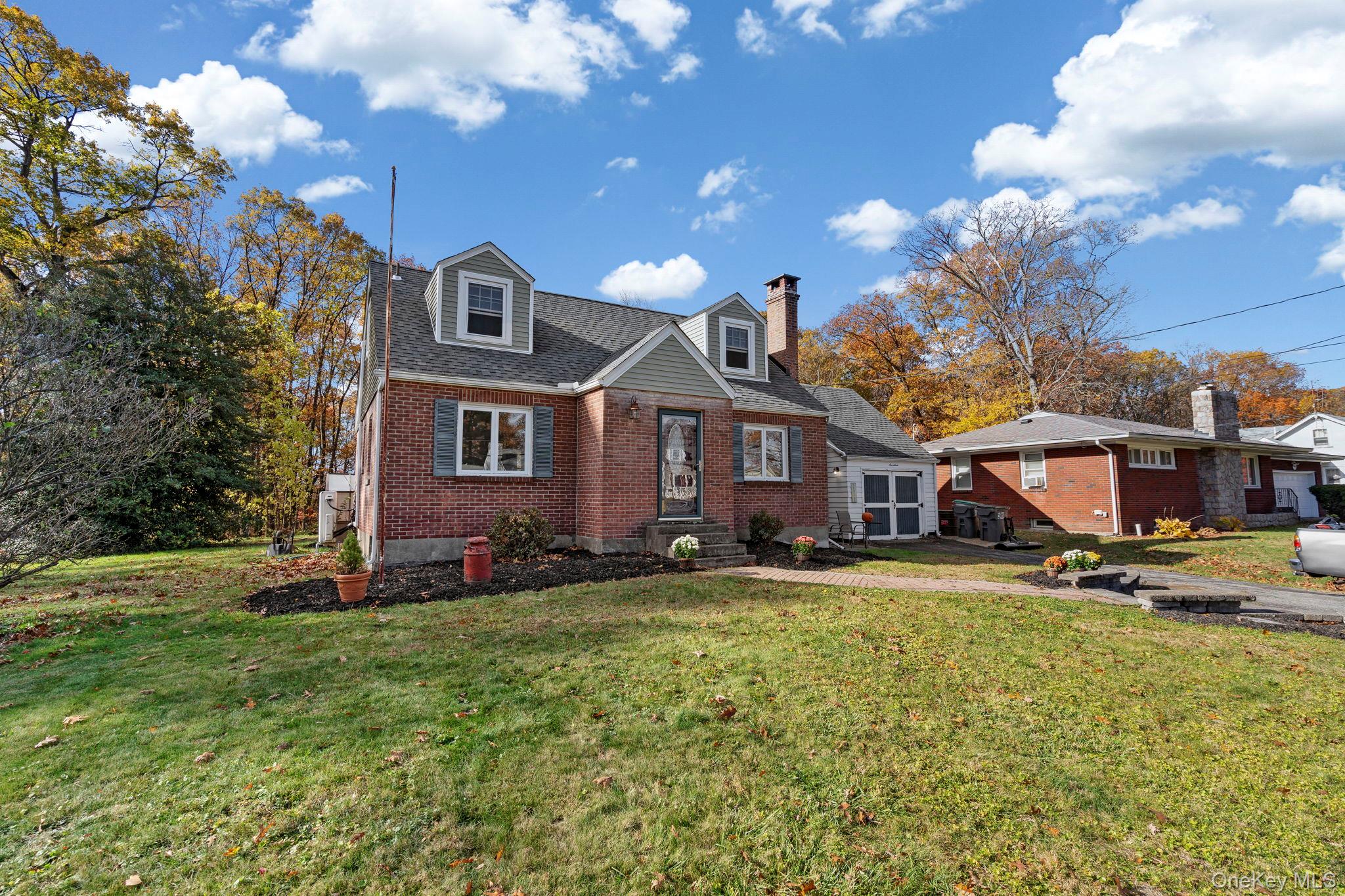 17 Brookside Avenue, Newburgh, NY 12550