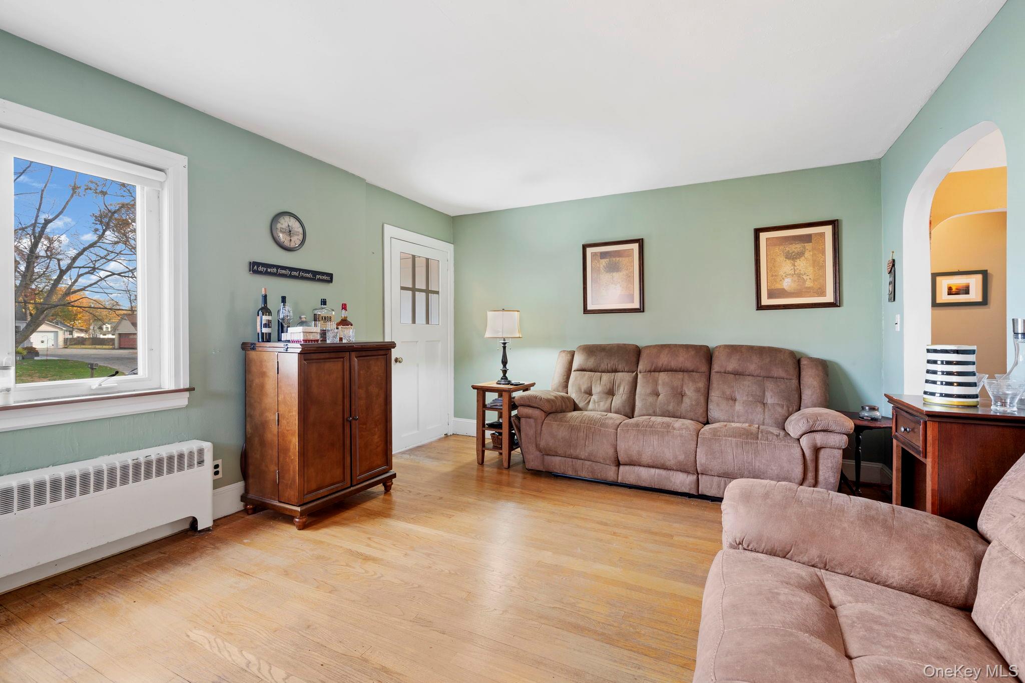 17 Brookside Avenue, Newburgh, NY 12550