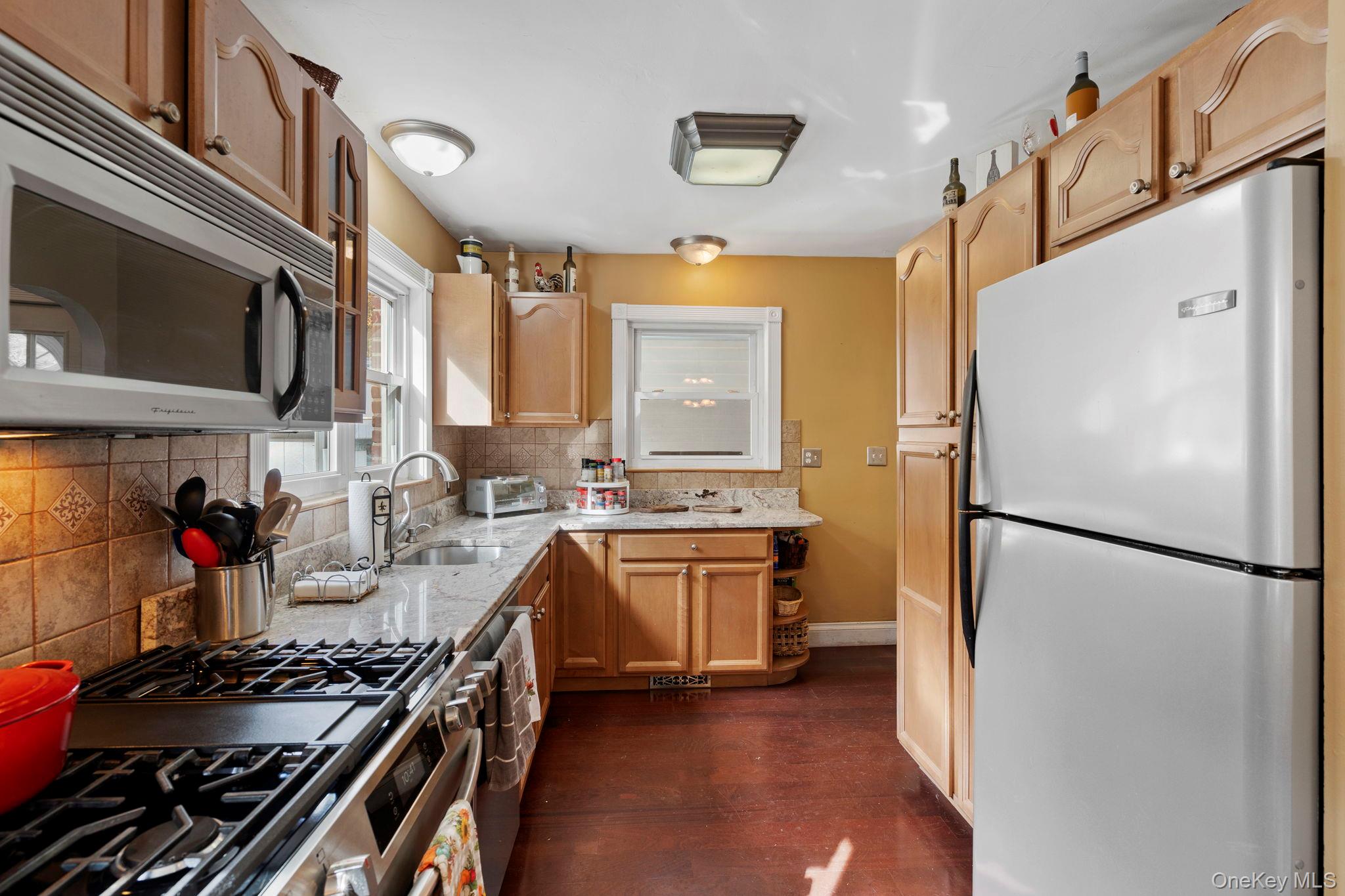 17 Brookside Avenue, Newburgh, NY 12550