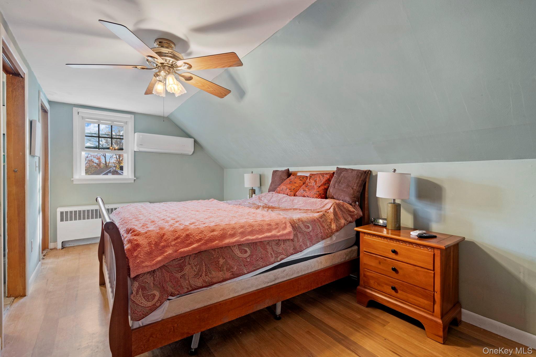 17 Brookside Avenue, Newburgh, NY 12550