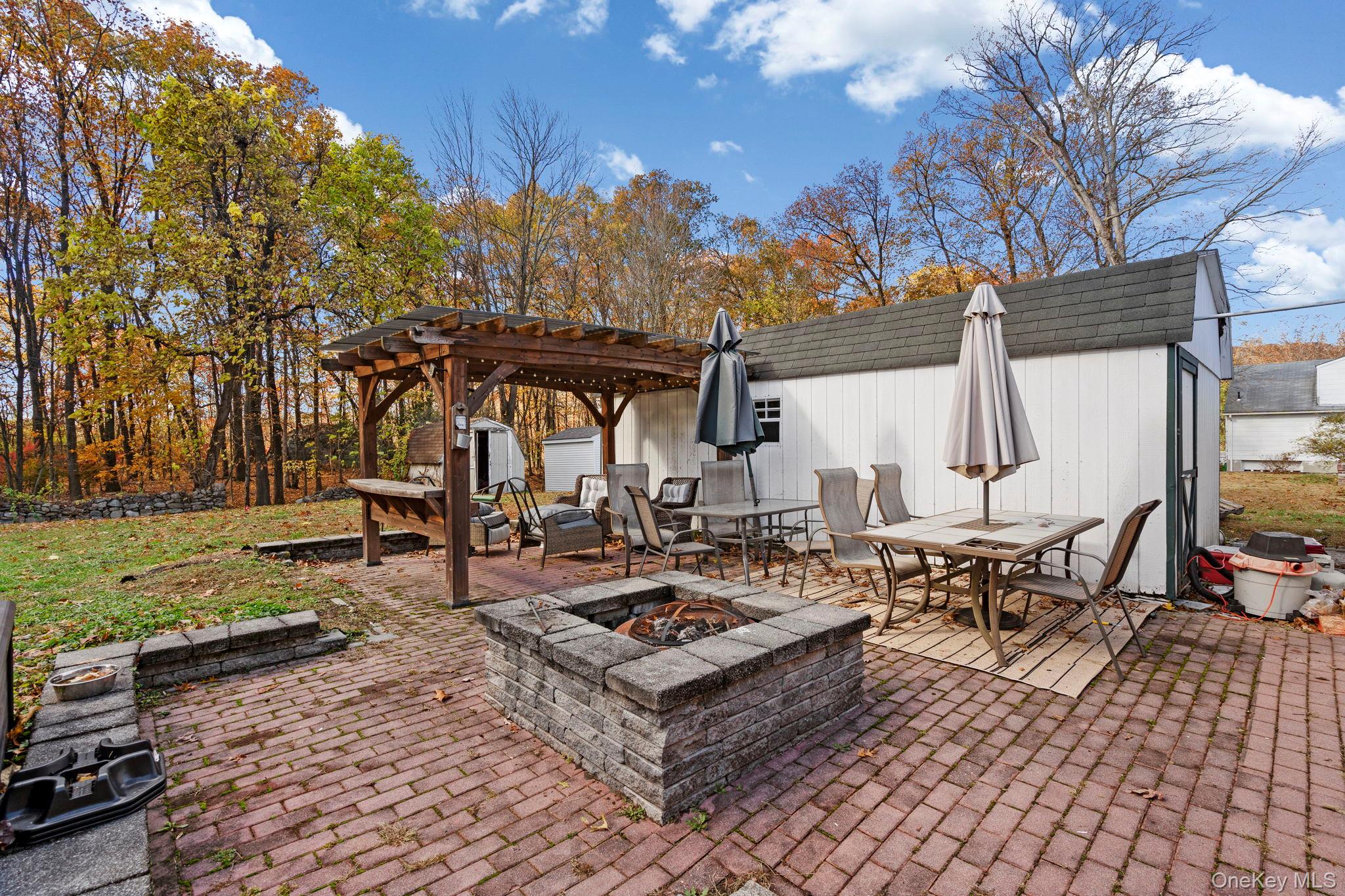 17 Brookside Avenue, Newburgh, NY 12550