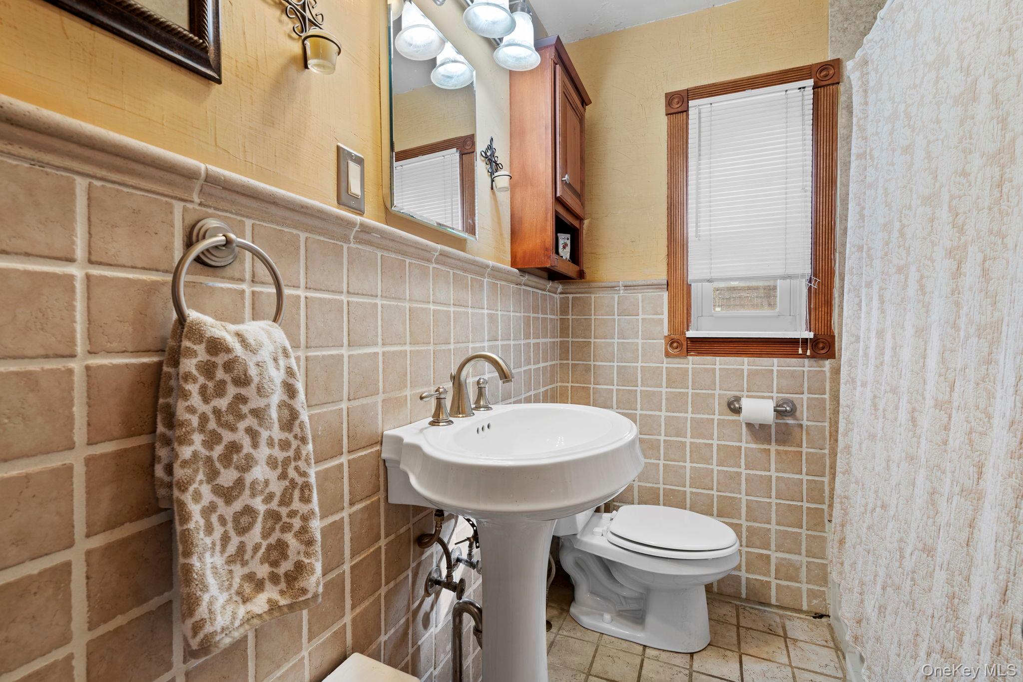 17 Brookside Avenue, Newburgh, NY 12550