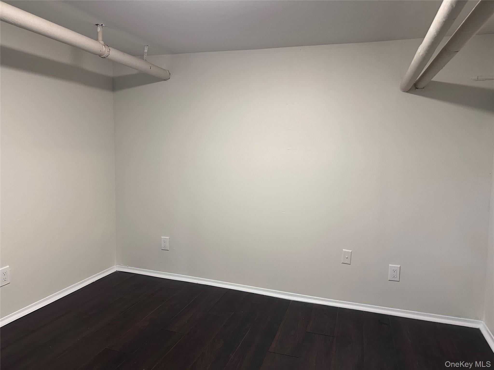 154 Grant Avenue, Mineola, NY 11501