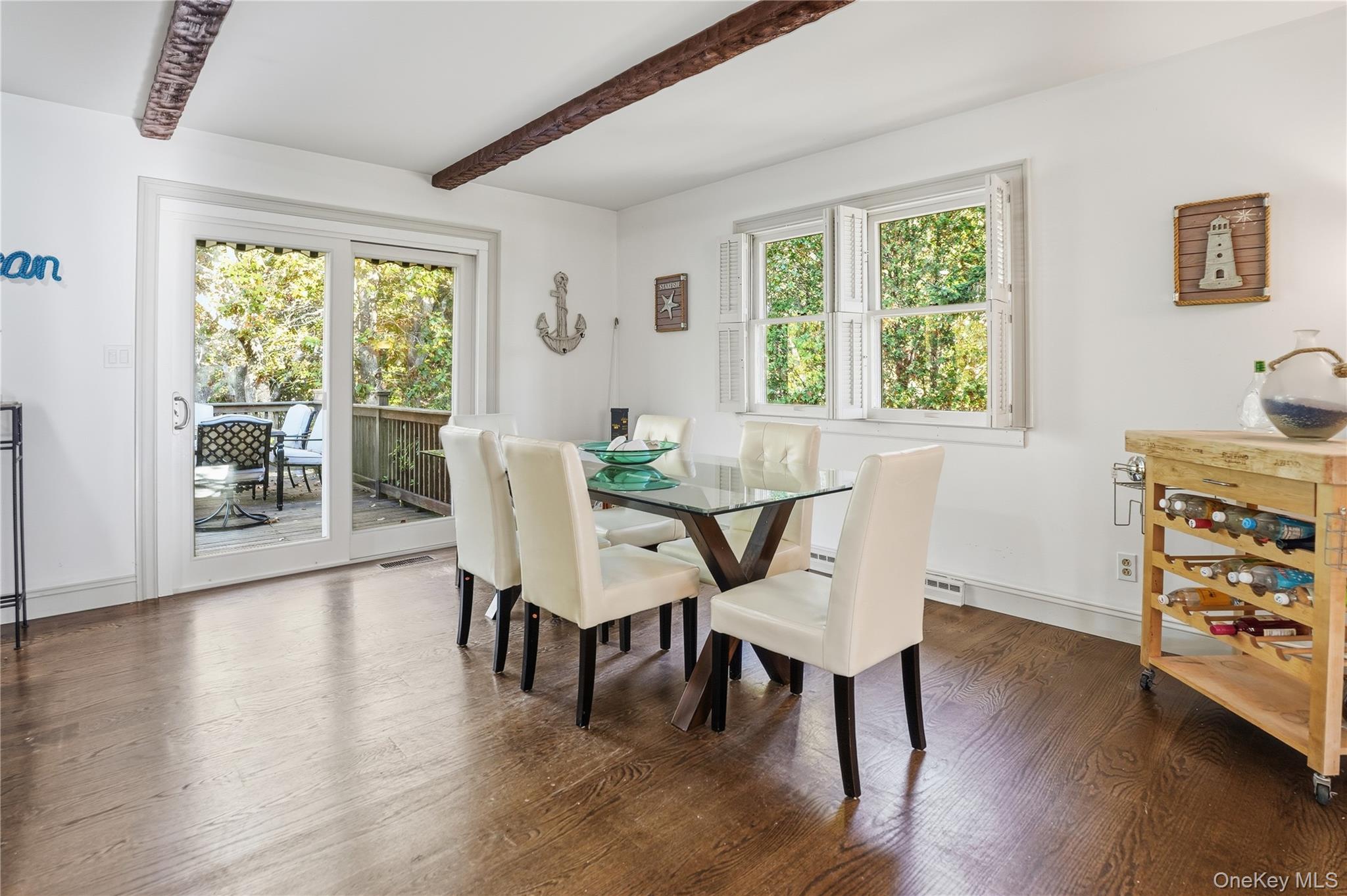 15 Club Drive, Southampton, NY 11968