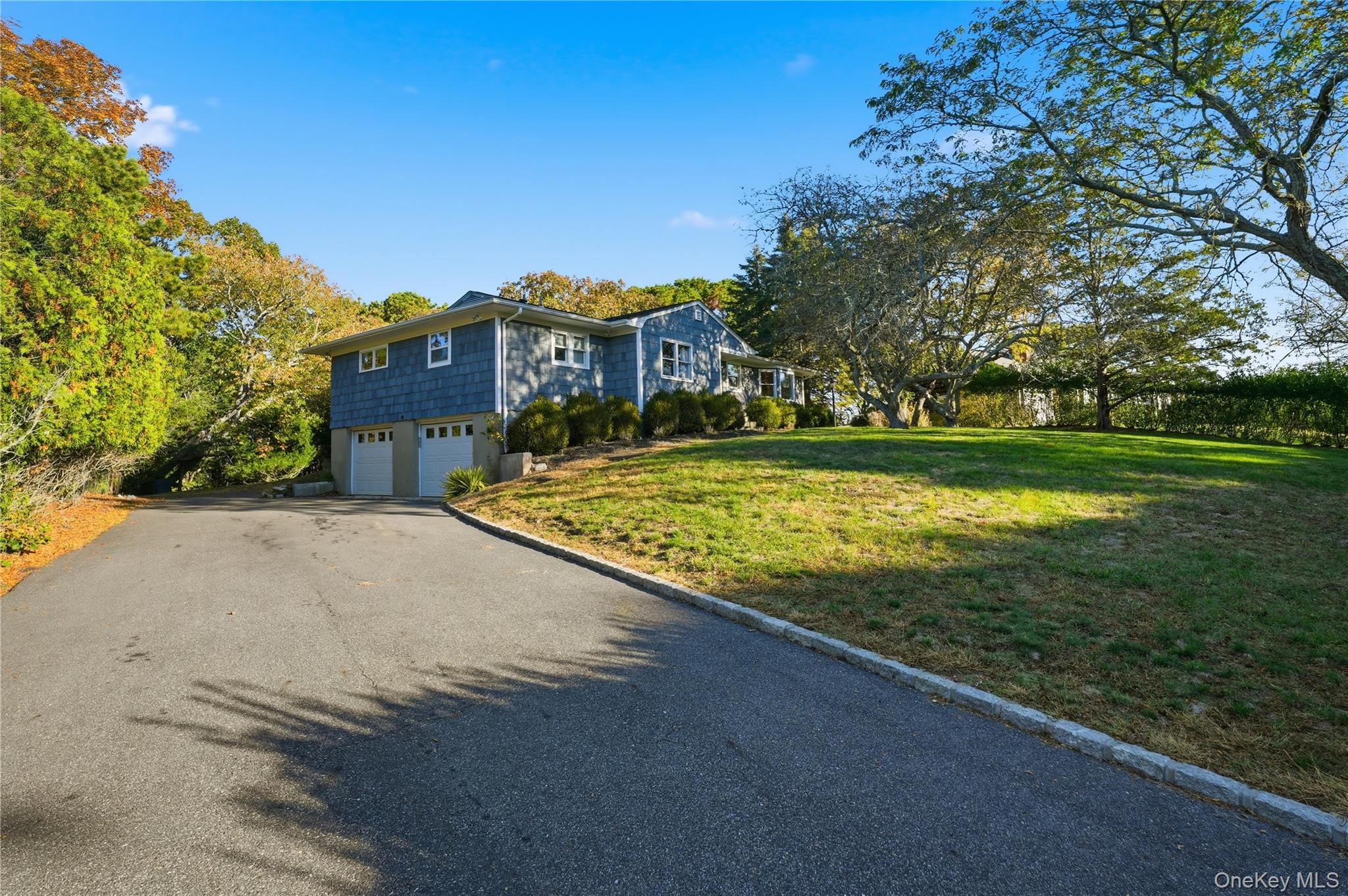 15 Club Drive, Southampton, NY 11968