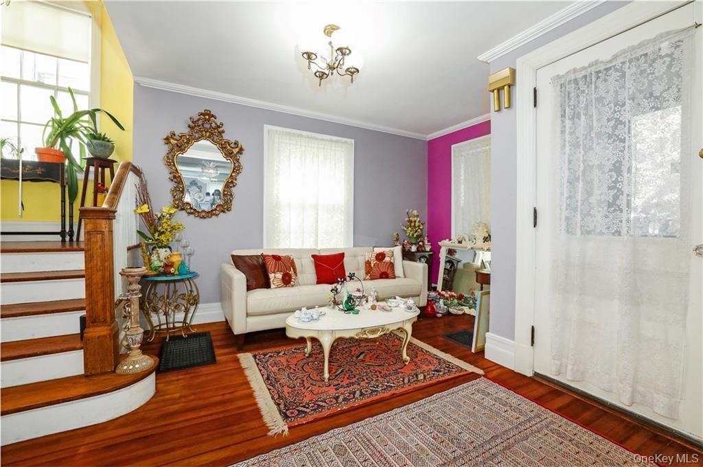 51 Dekalb Avenue, White Plains, NY 10605