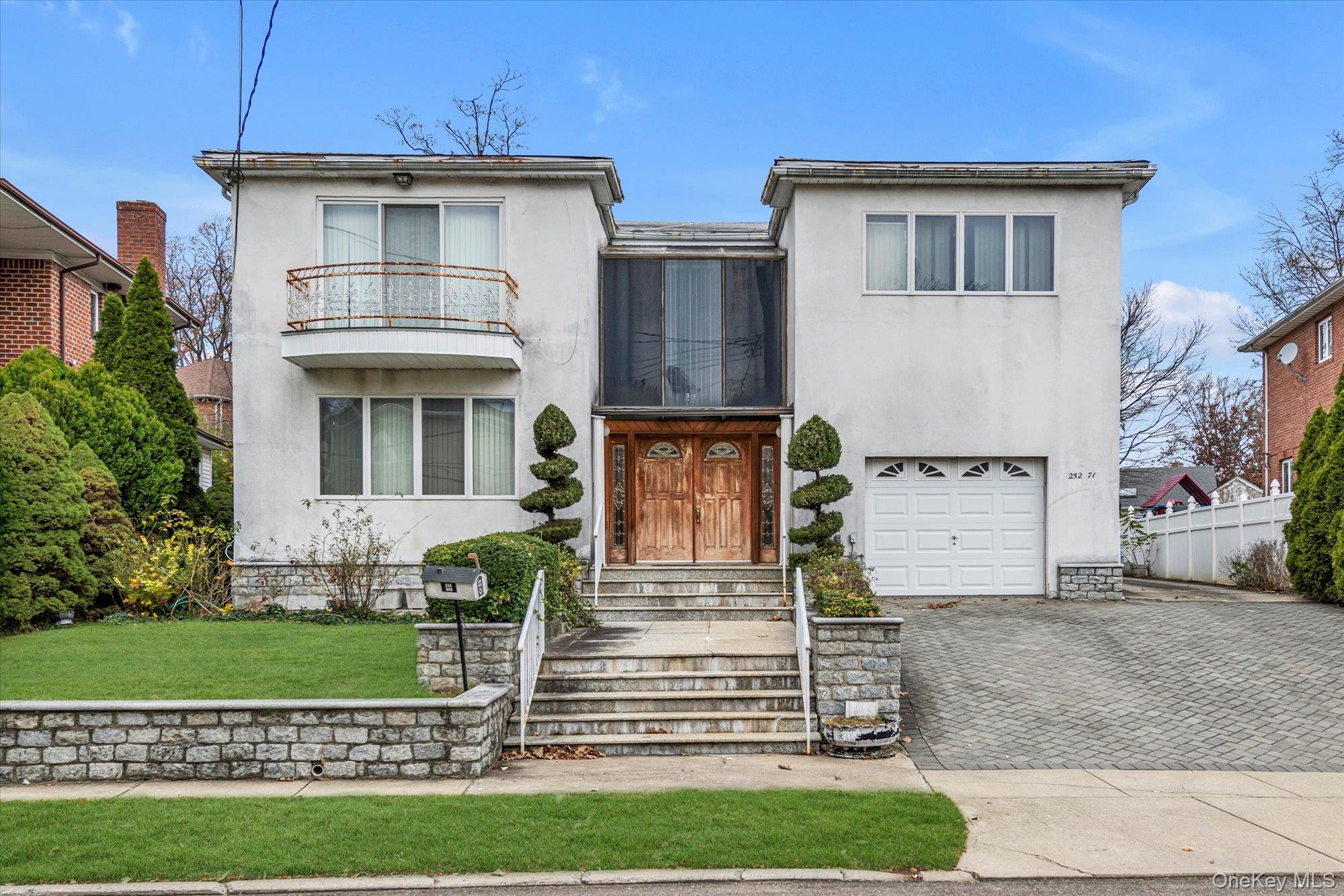 25271 Brattle Avenue, Little Neck, NY 11362