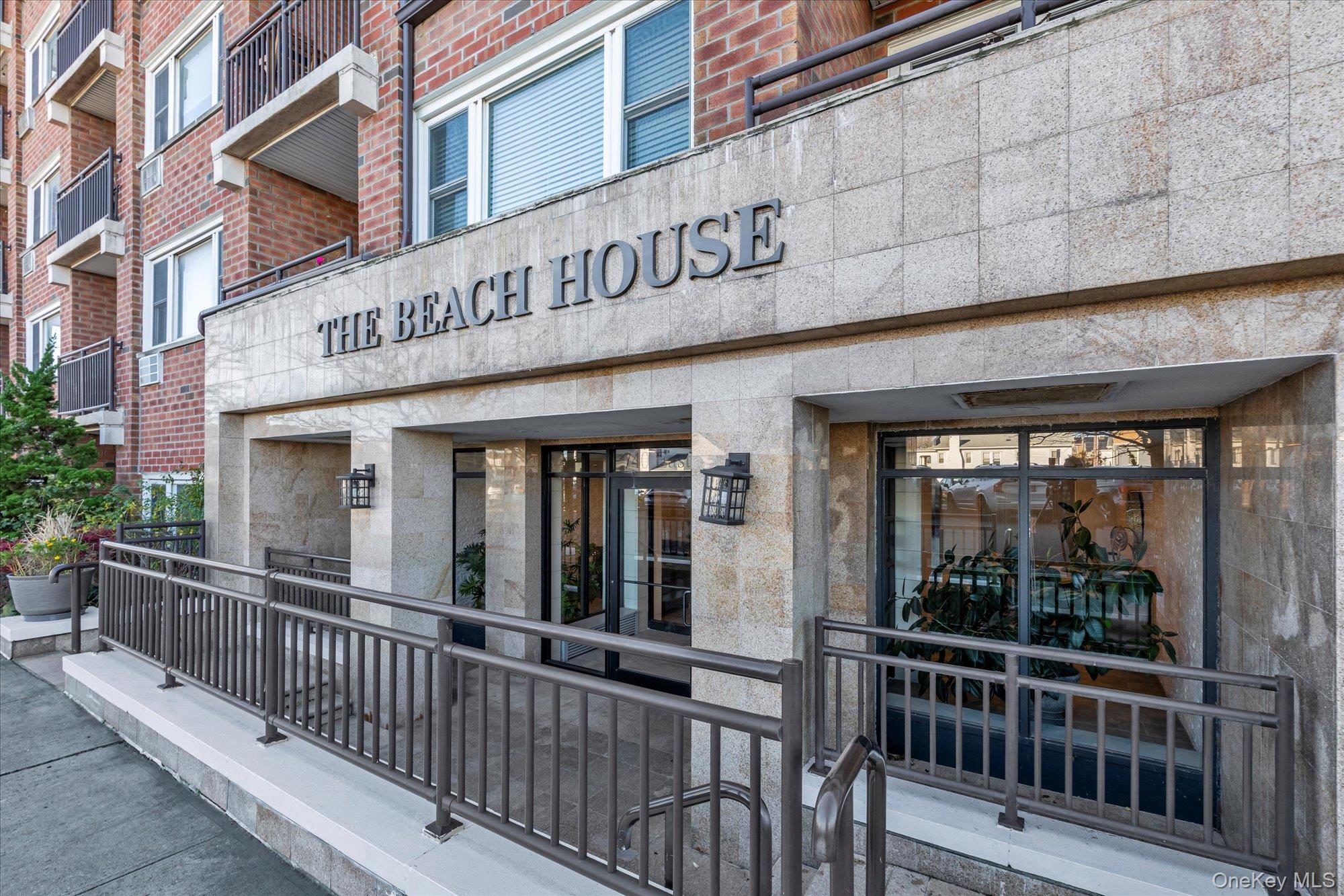 740 Broadway # 1P, Long Beach, NY 11561