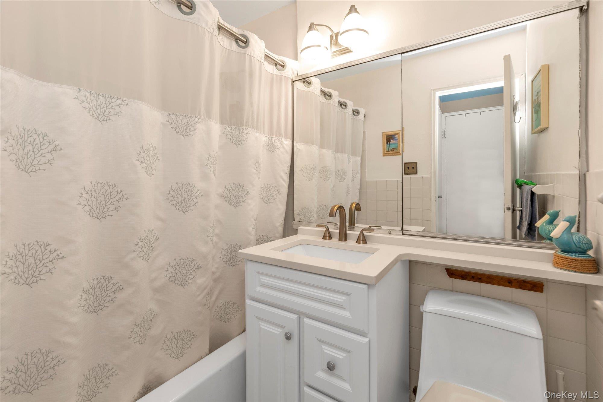 740 Broadway # 1P, Long Beach, NY 11561