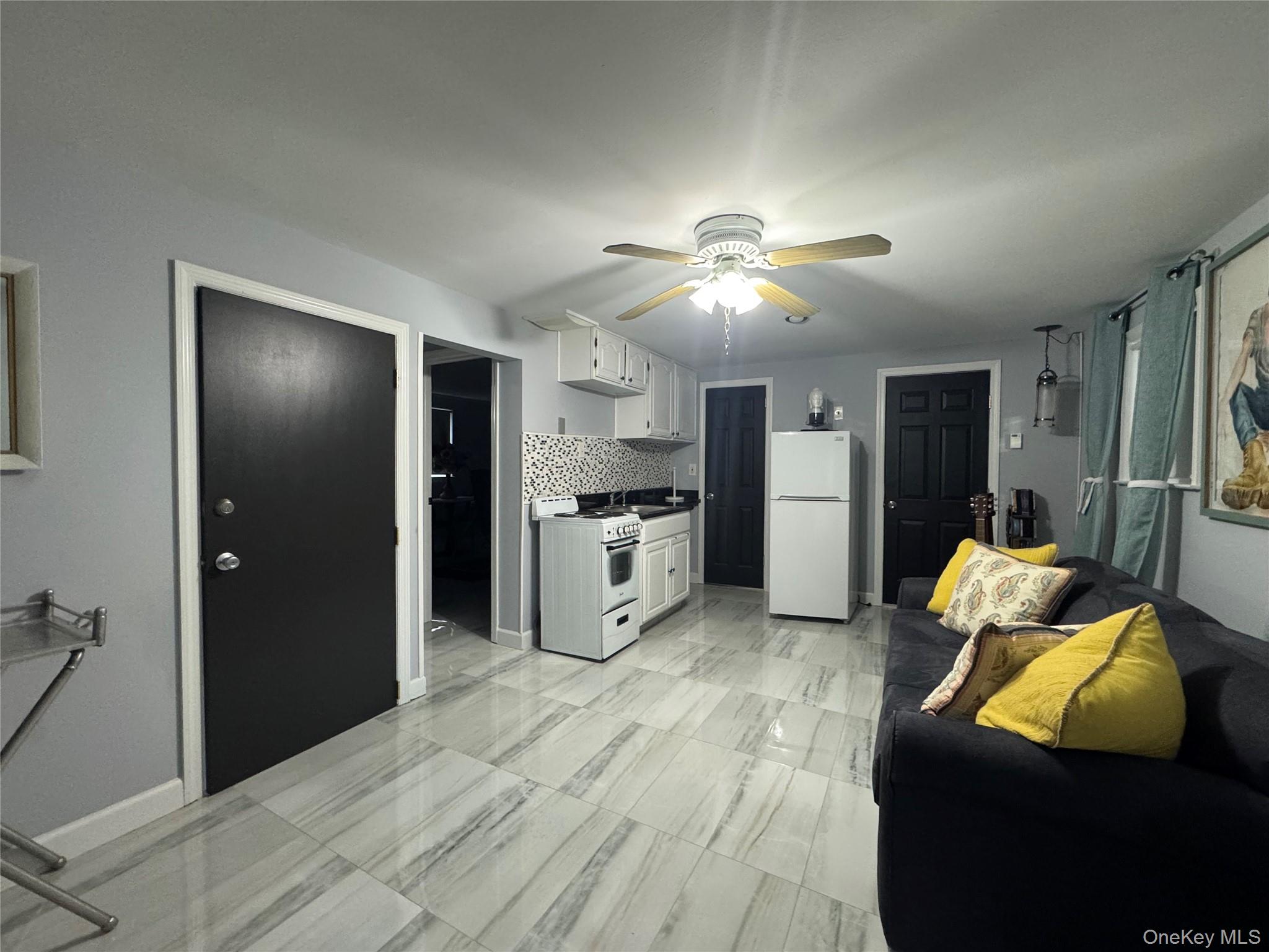 6A James Street, Huntington Station, NY 11746