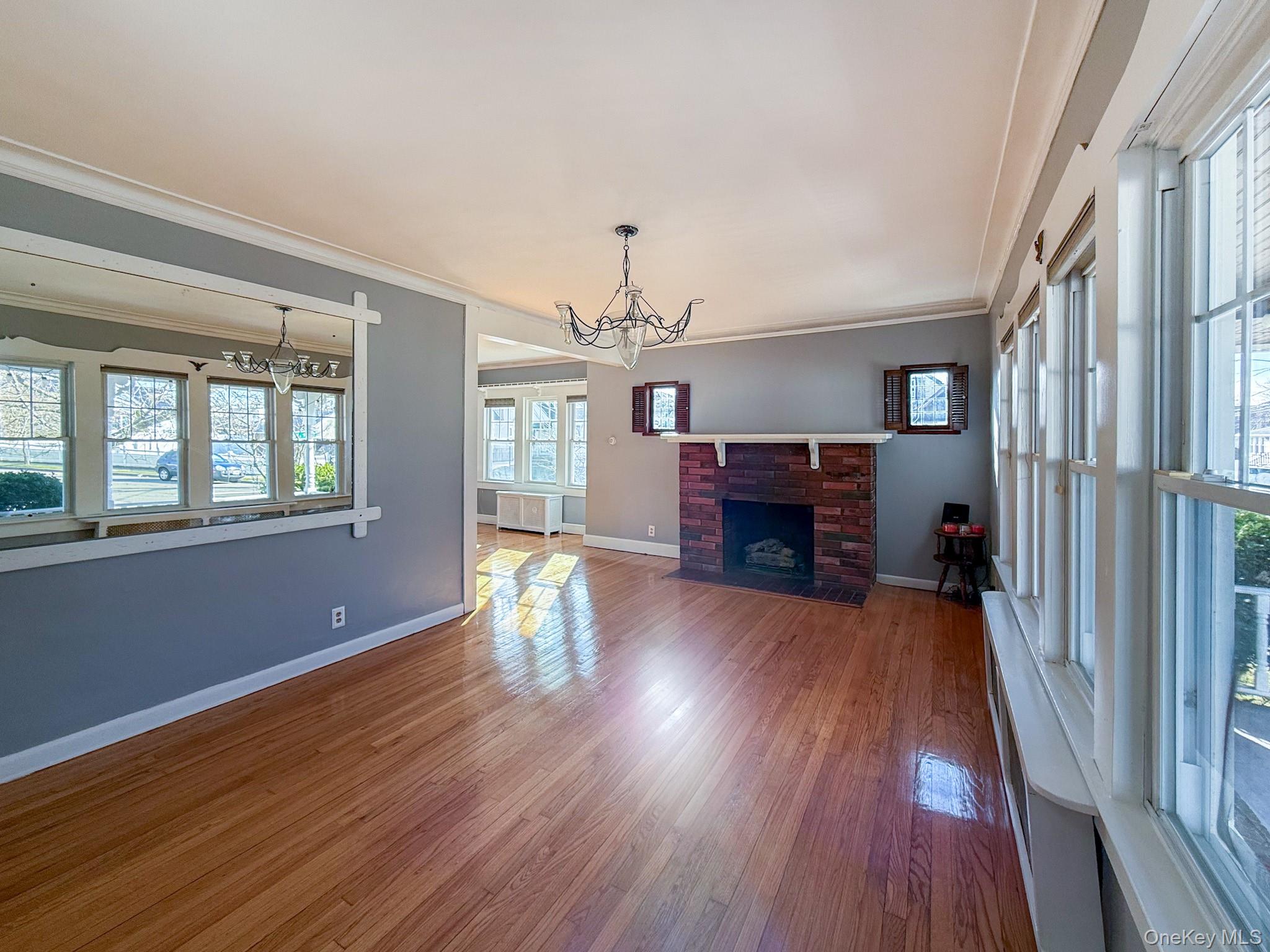 163 Shaw Avenue, Valley Stream, NY 11580