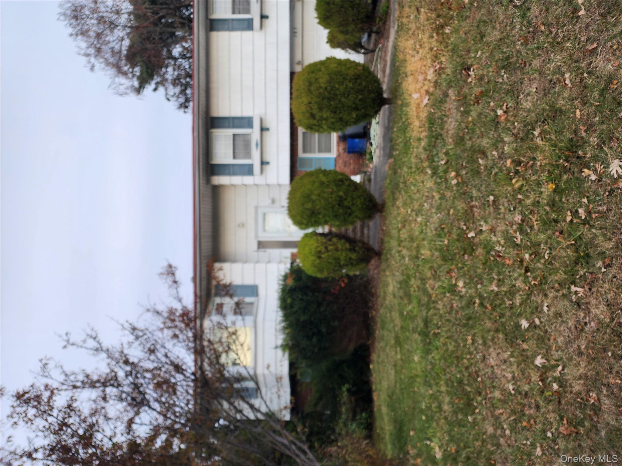 583 Centerwood Street, West Babylon, NY 11704