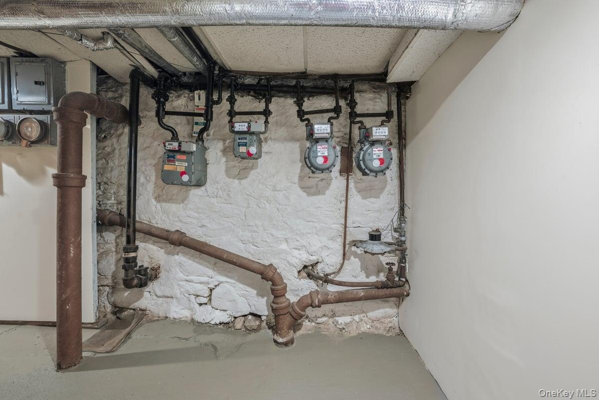 65 East 233rd Street, Bronx, NY 10470