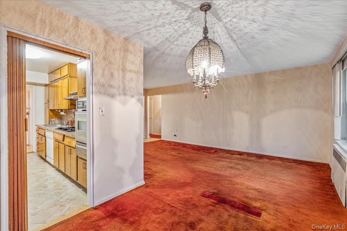 209-25 18th Avenue # 6D, Bayside, NY 11360