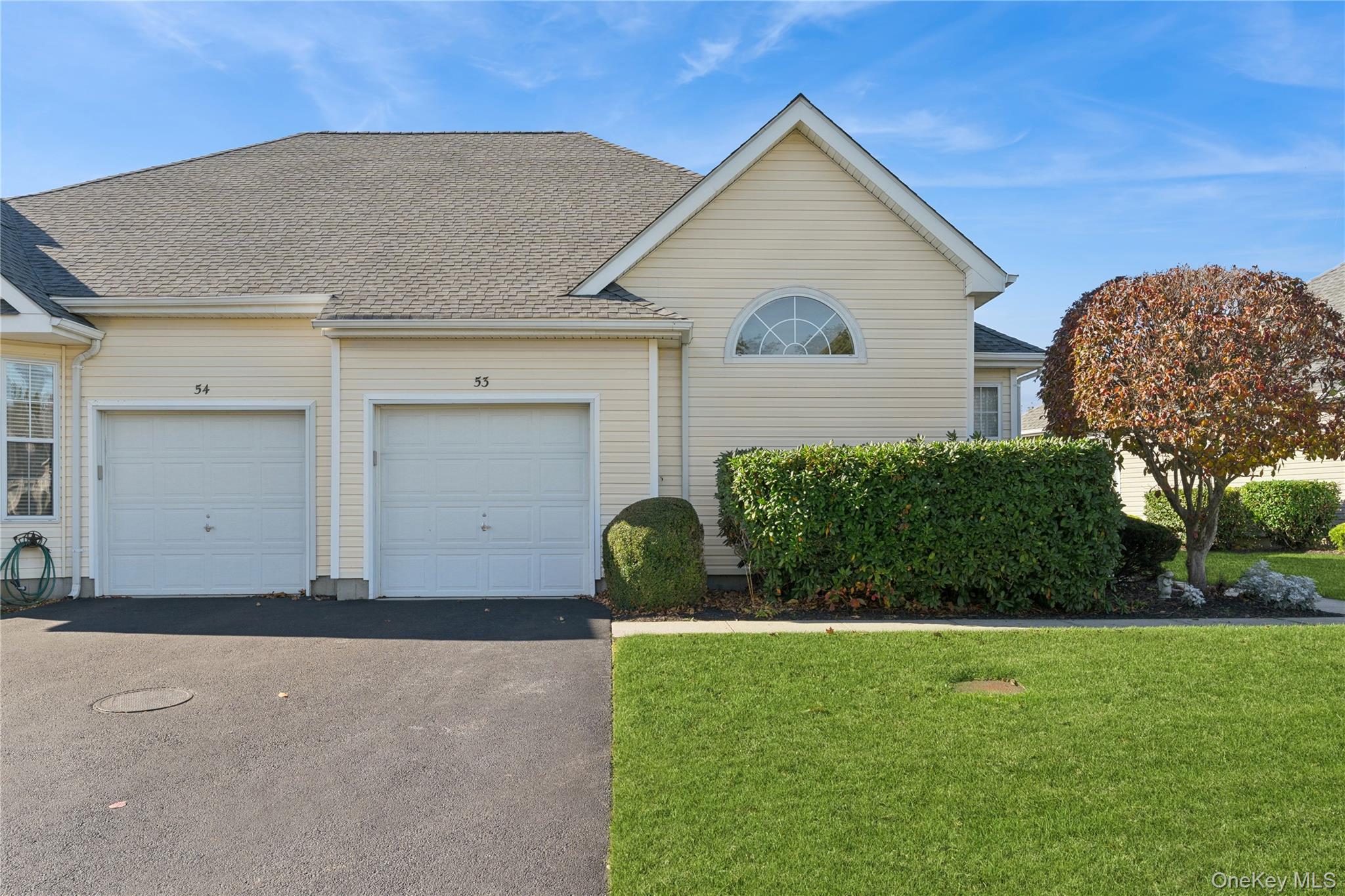 53 Goose Neck Lane, Riverhead, NY 11901