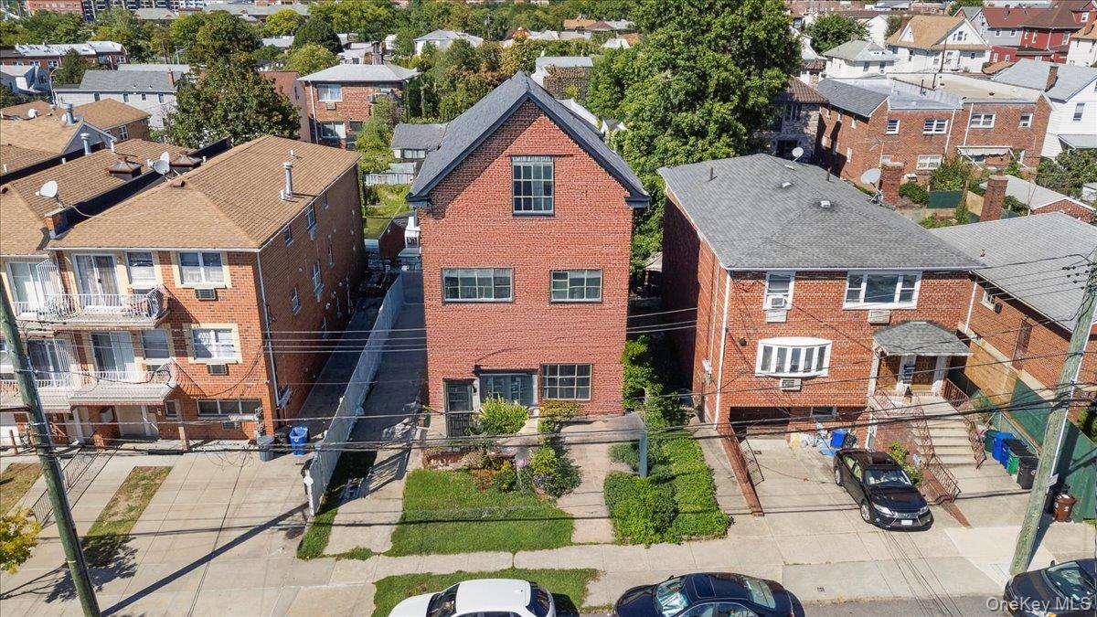 13219 58th Avenue, Flushing, NY 11355