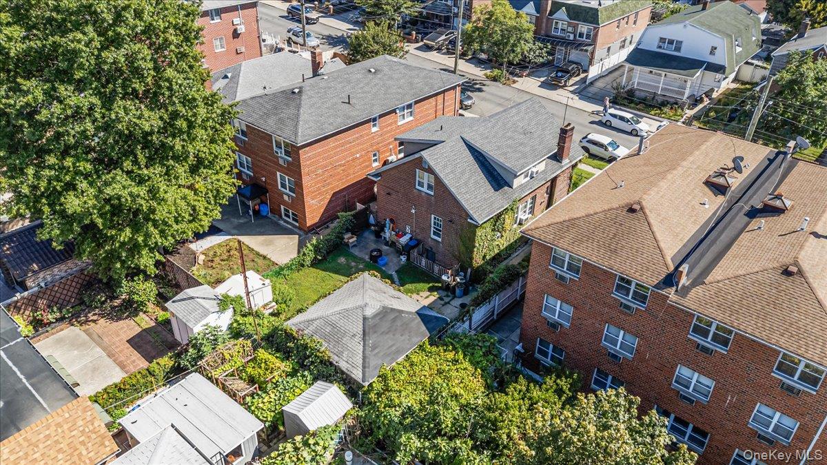 13219 58th Avenue, Flushing, NY 11355