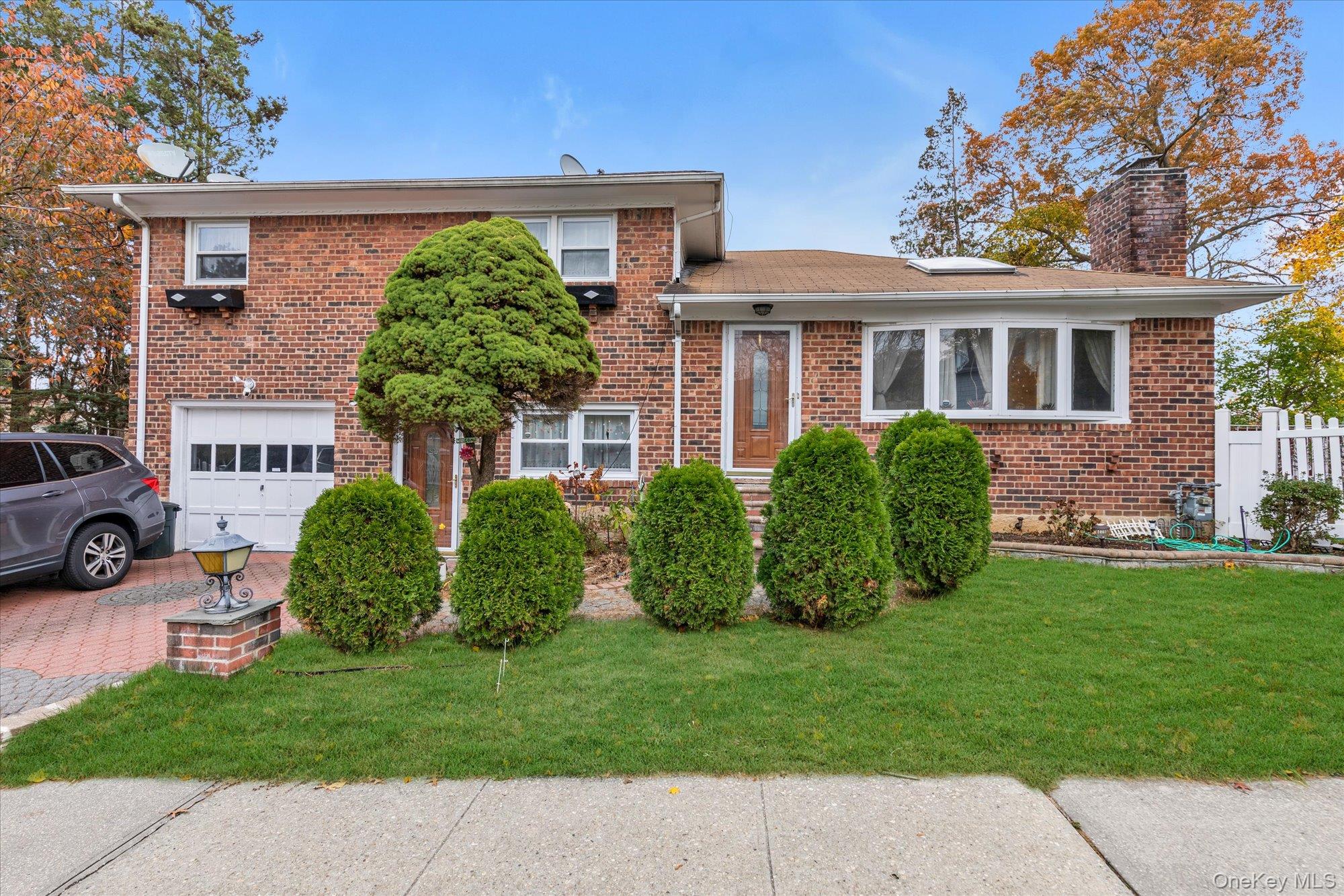 26 Humphrey Drive, Syosset, NY 11791