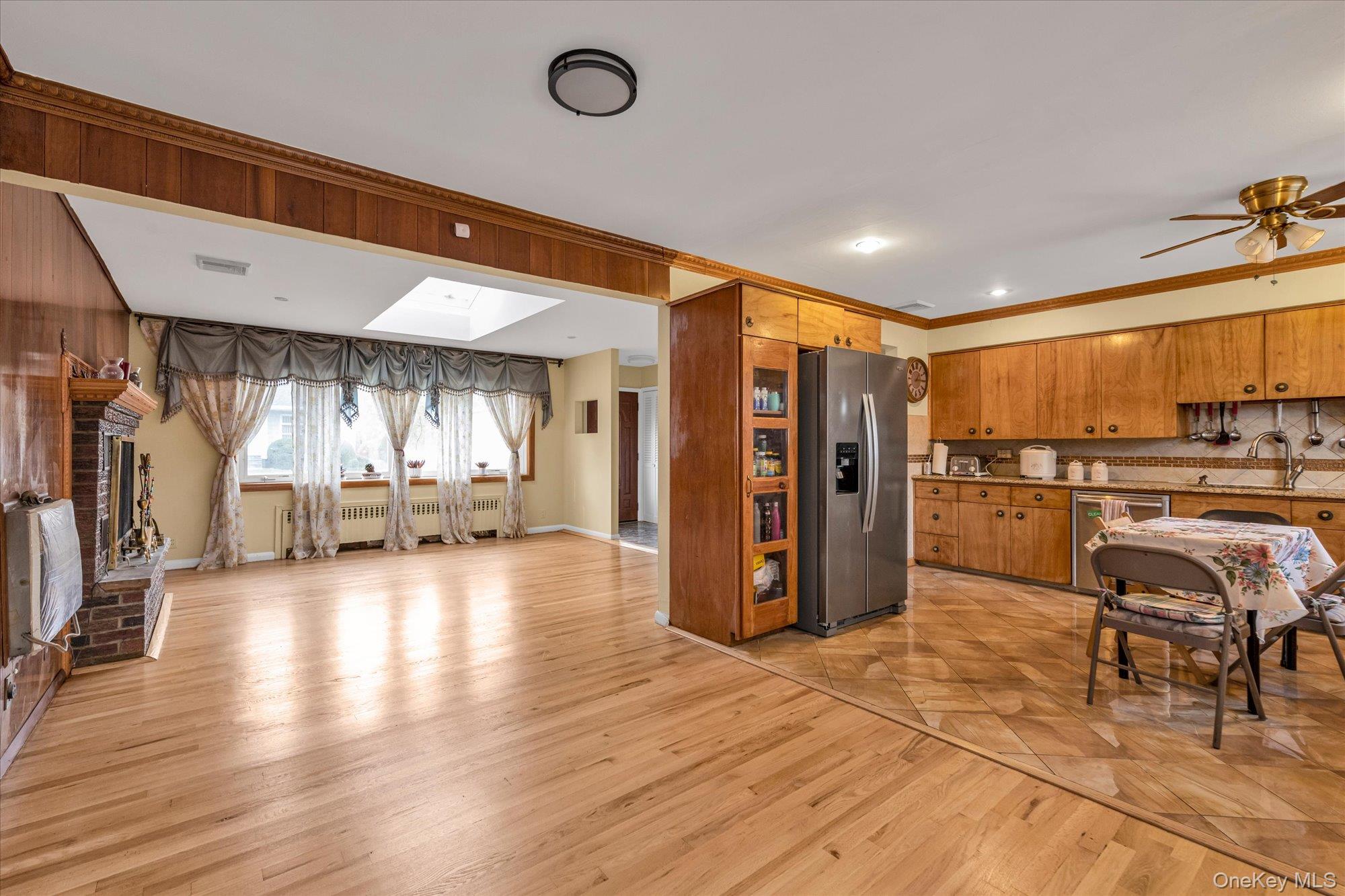 26 Humphrey Drive, Syosset, NY 11791