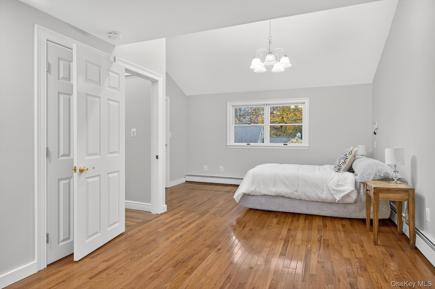 7 Claire Avenue, Huntington Station, NY 11746