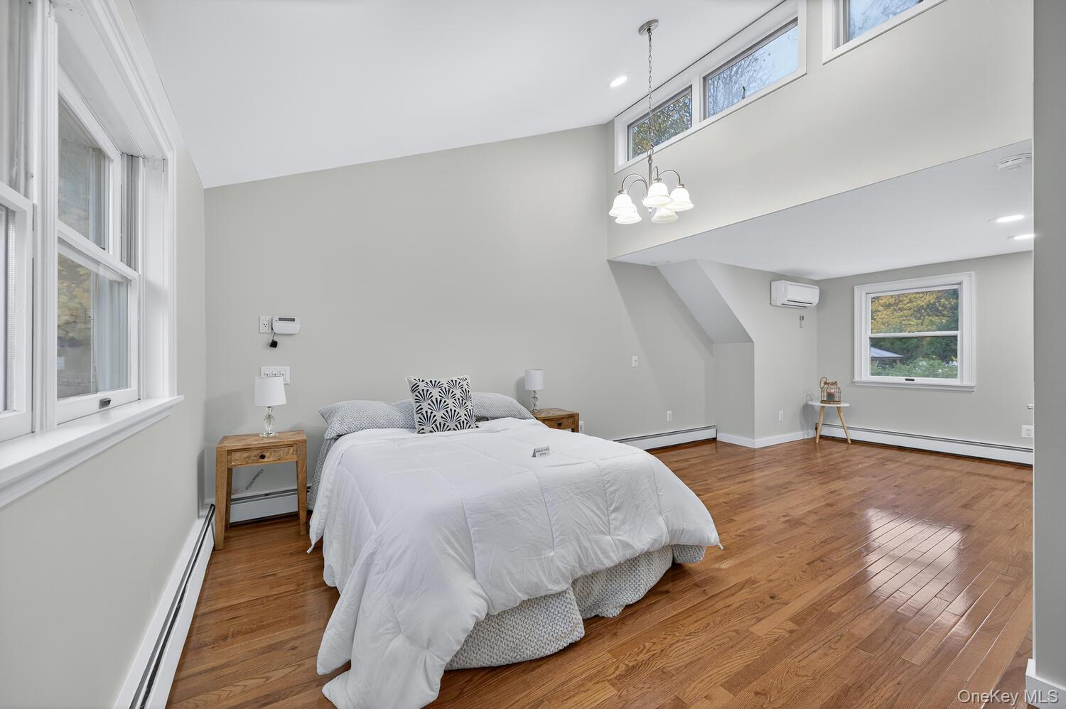 7 Claire Avenue, Huntington Station, NY 11746