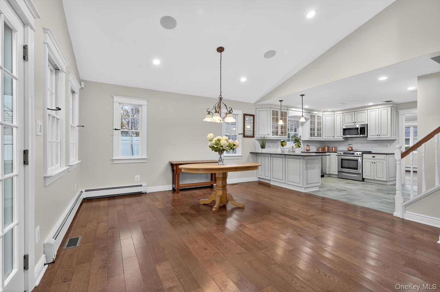 7 Claire Avenue, Huntington Station, NY 11746