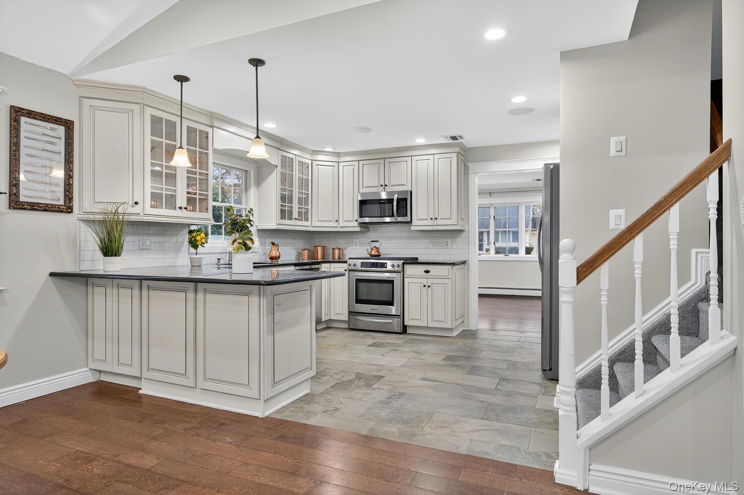 7 Claire Avenue, Huntington Station, NY 11746