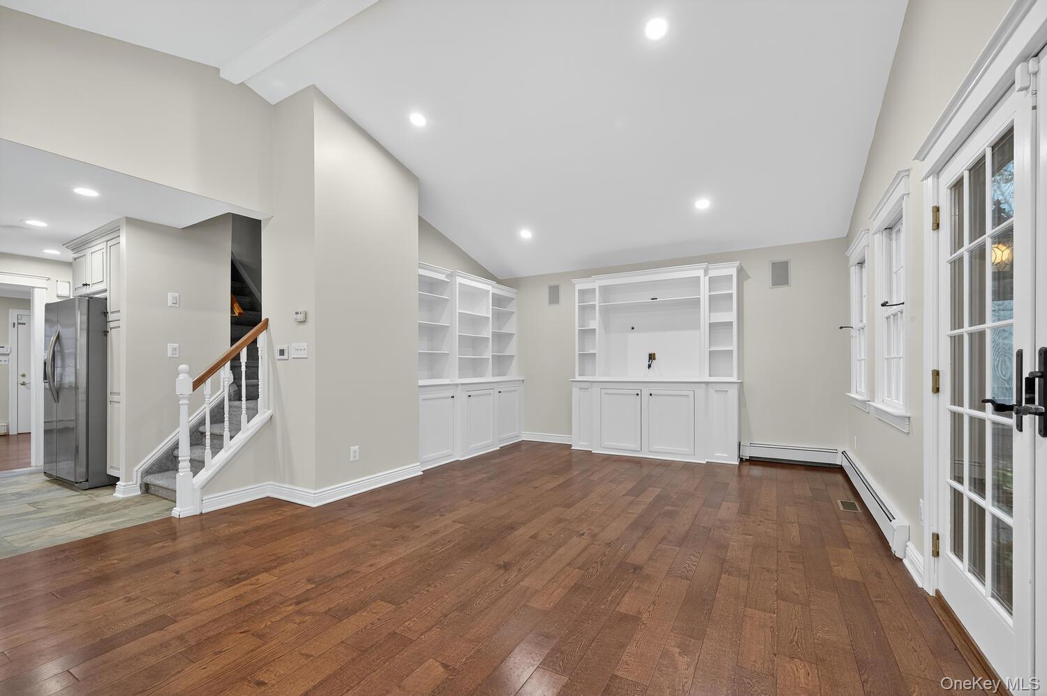 7 Claire Avenue, Huntington Station, NY 11746