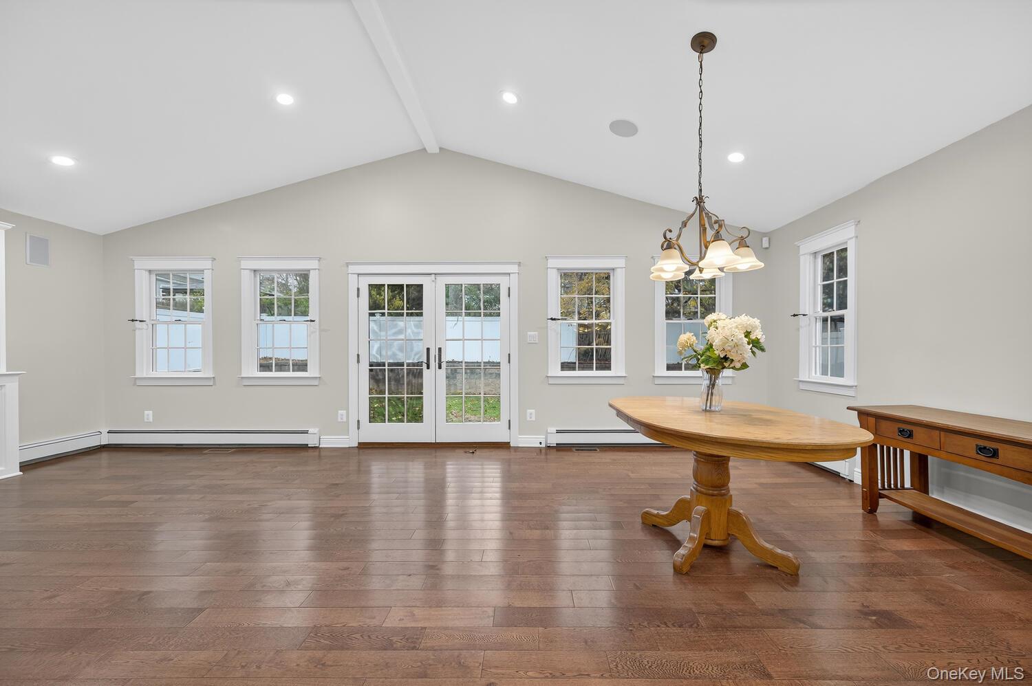 7 Claire Avenue, Huntington Station, NY 11746