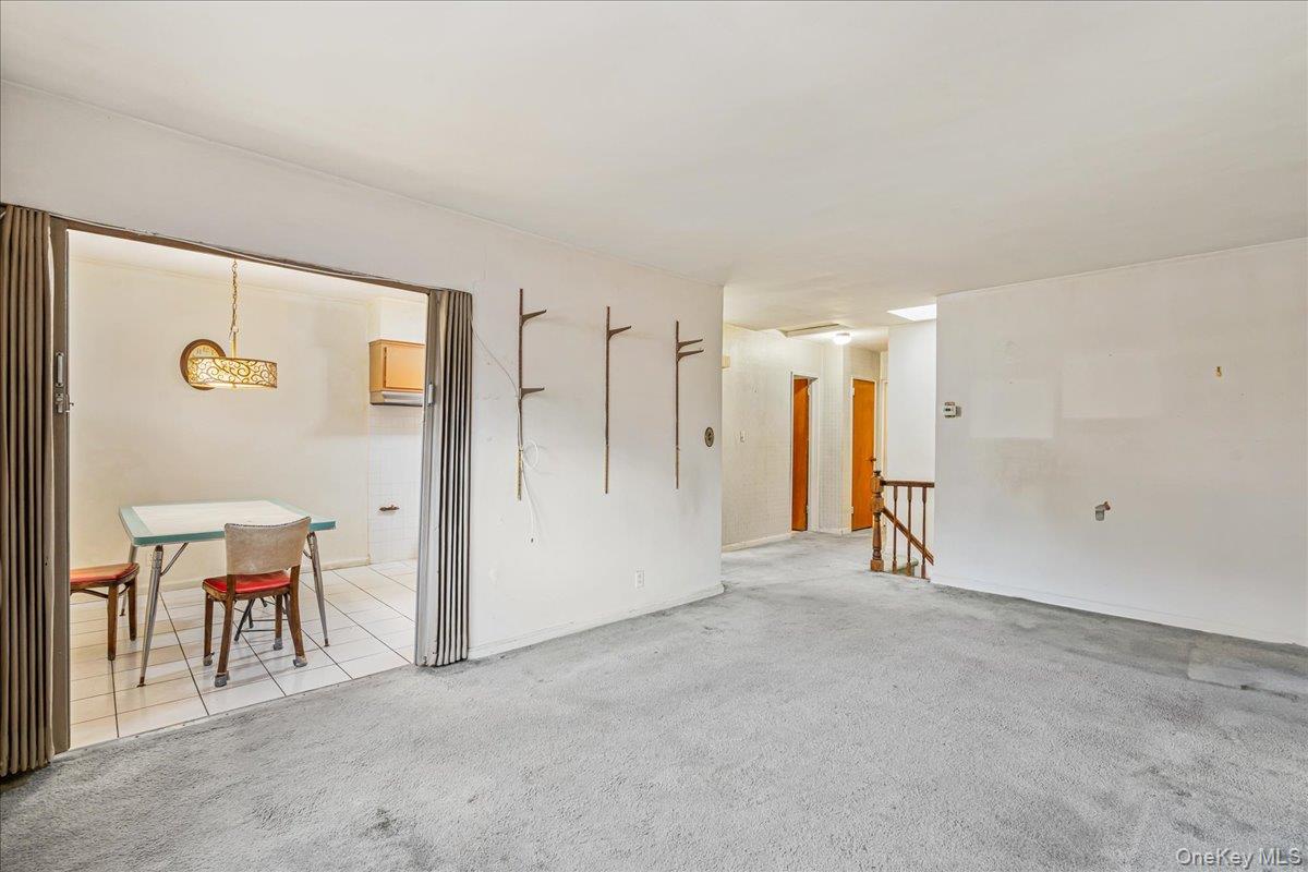 69-22 44th Avenue, Woodside, NY 11377