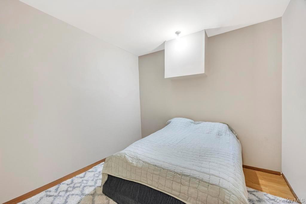 53 Stevenson Place, Deer Park, NY 11729