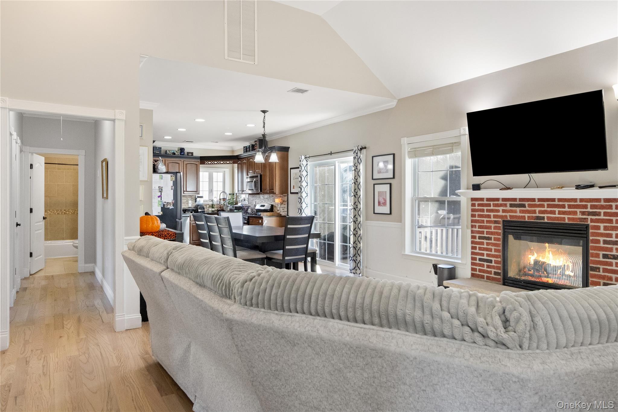 5 Deangelis Drive, Monroe, NY 10950