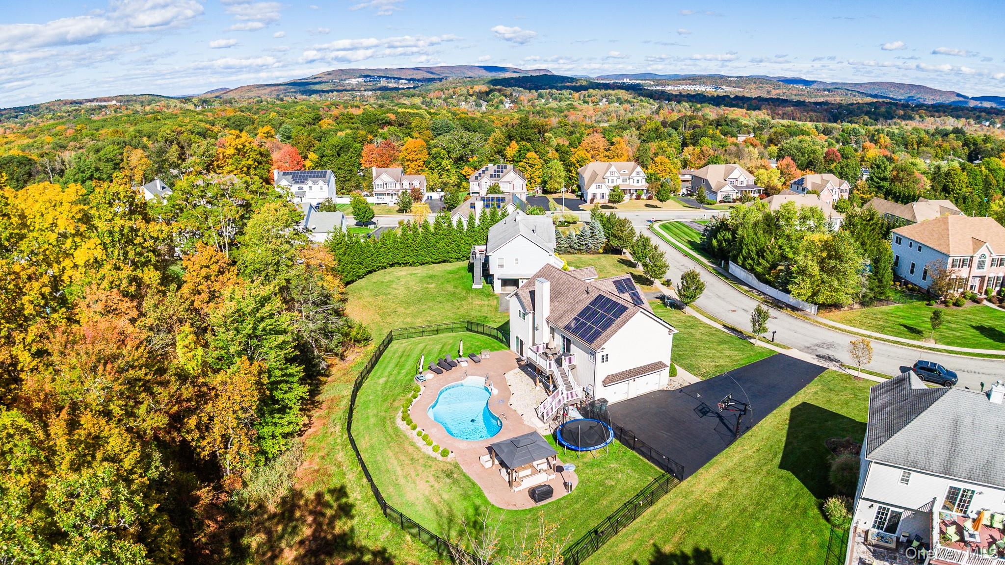 5 Deangelis Drive, Monroe, NY 10950