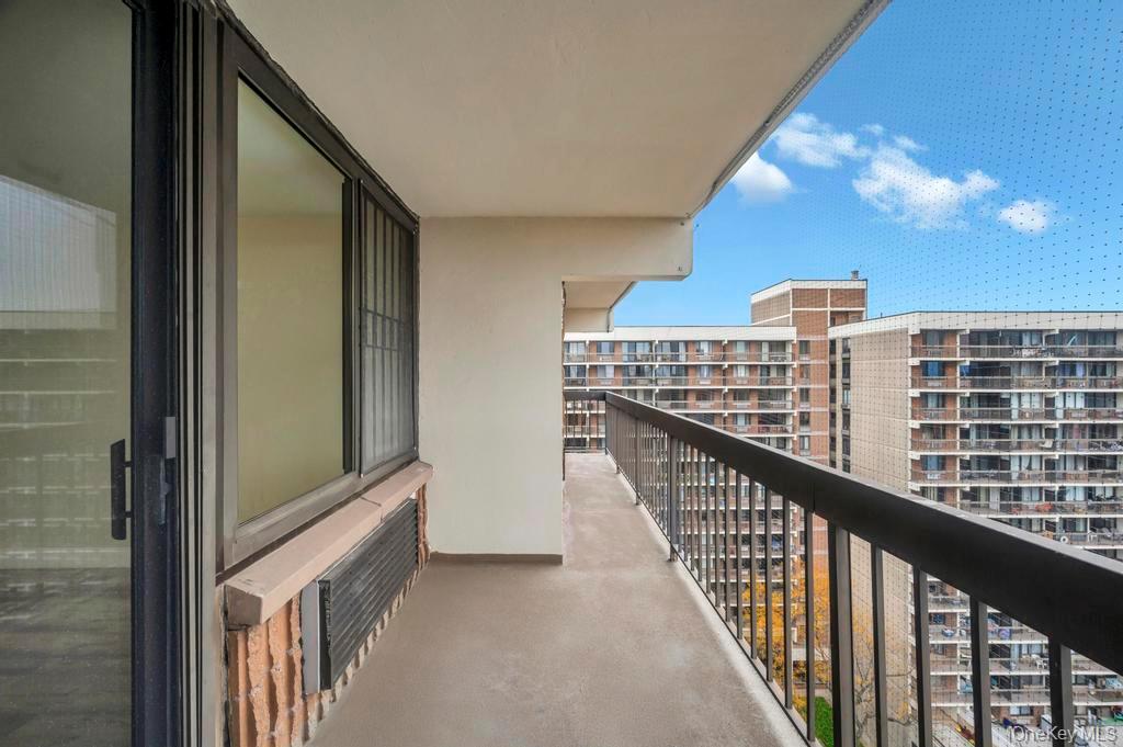 15038 Union Turnpike # 12K, Kew Garden Hills, NY 11367