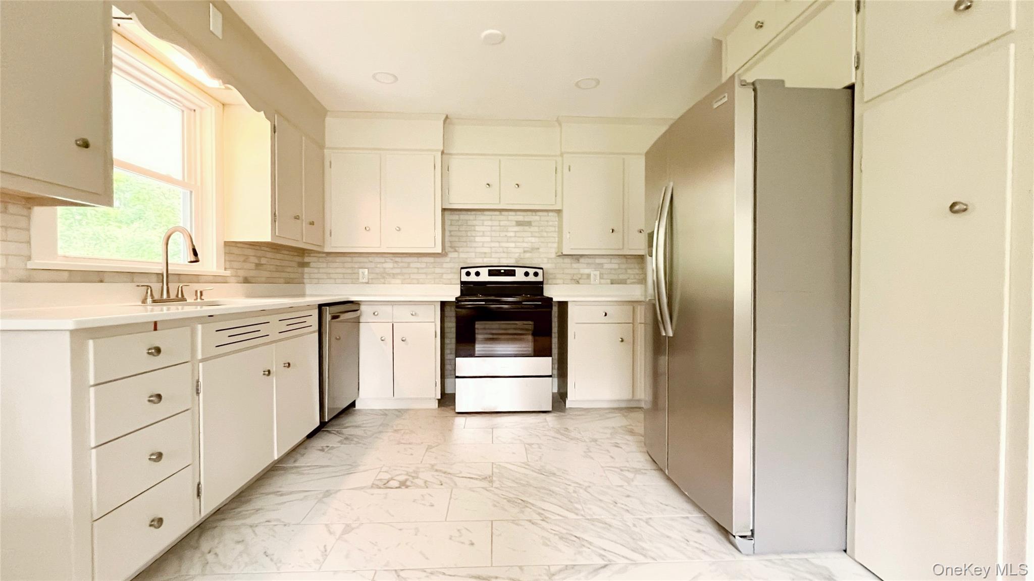 50 Spruce Street, Kerhonkson, NY 12446