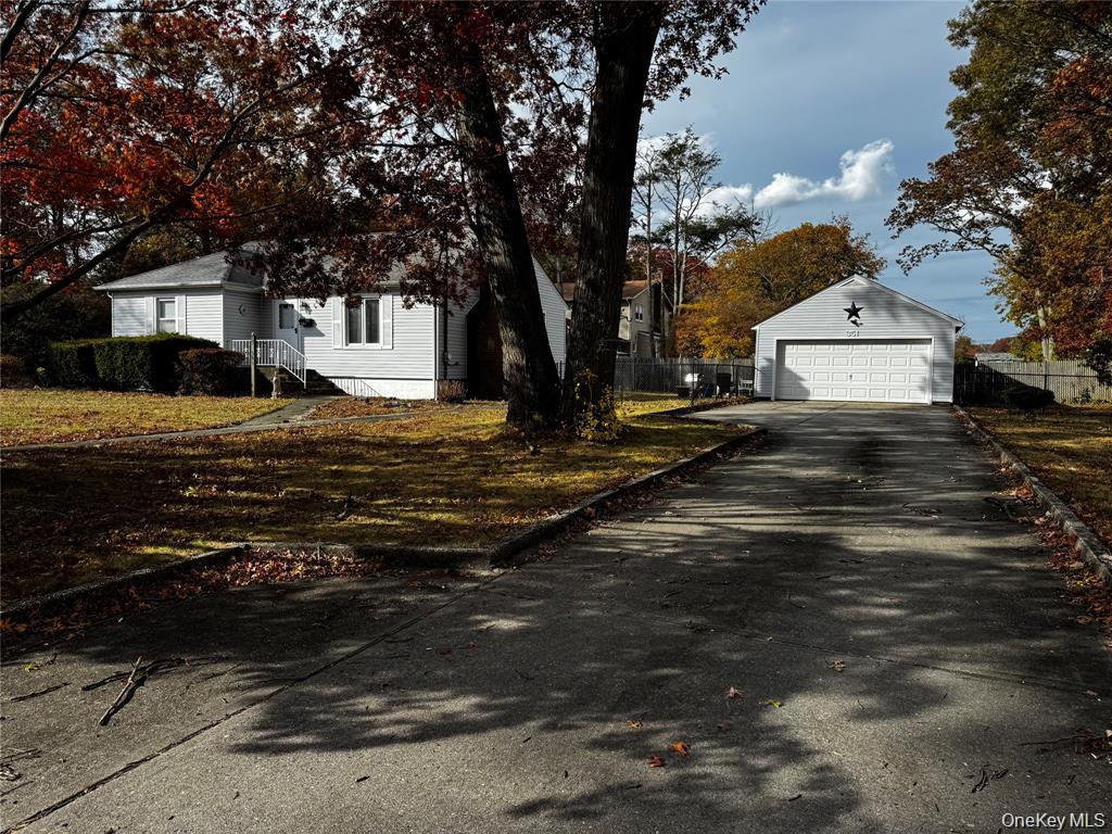 351 Nicolls Road, Deer Park, NY 11729