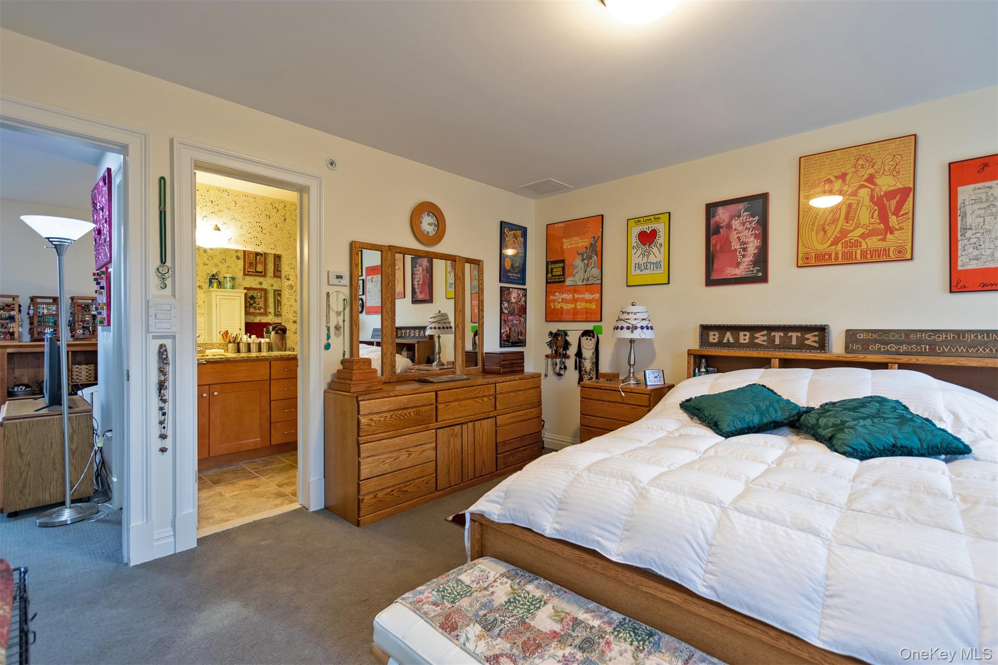 363 Ivy Trail, Rhinebeck, NY 12572