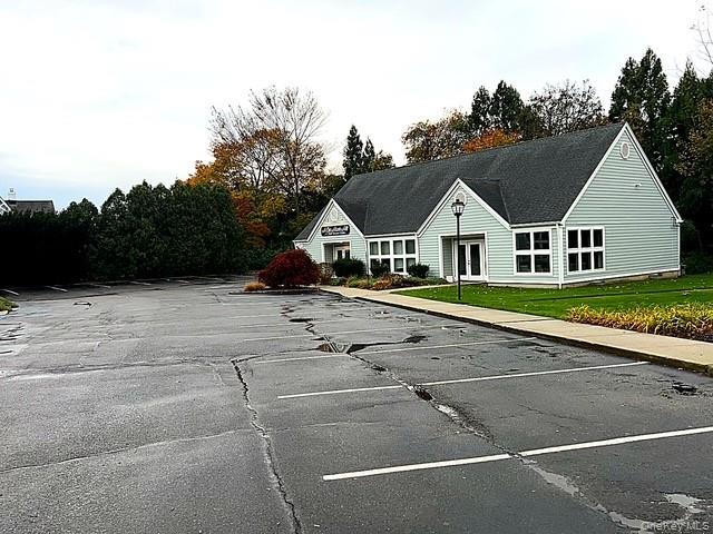 487 Main Road # B, Aquebogue, NY 11931