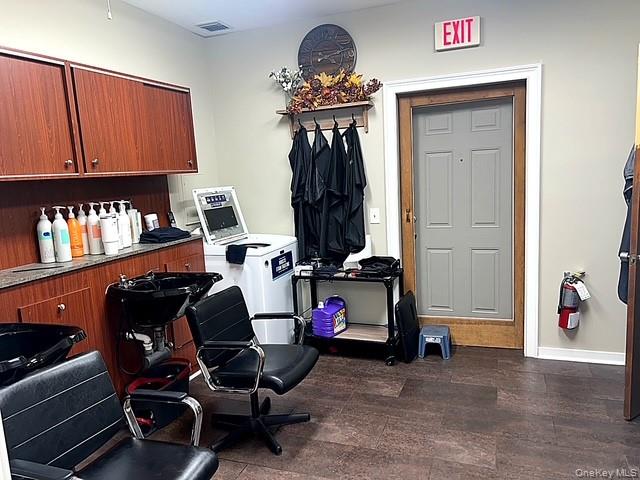 487 Main Road # B, Aquebogue, NY 11931