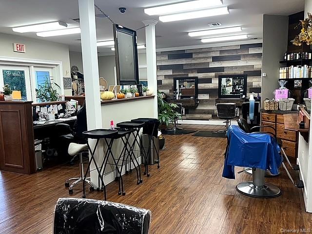 487 Main Road # B, Aquebogue, NY 11931