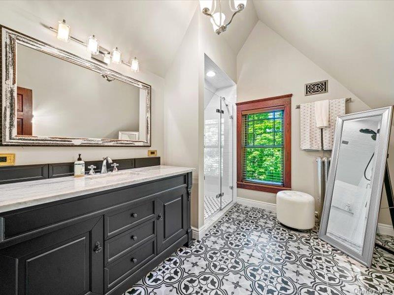 2 Pine Hill Road, Chester, NY 10918