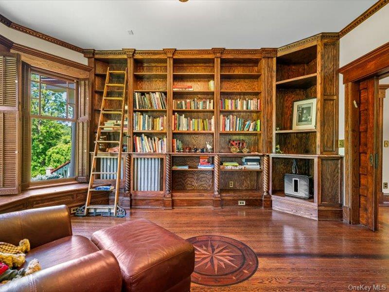 2 Pine Hill Road, Chester, NY 10918