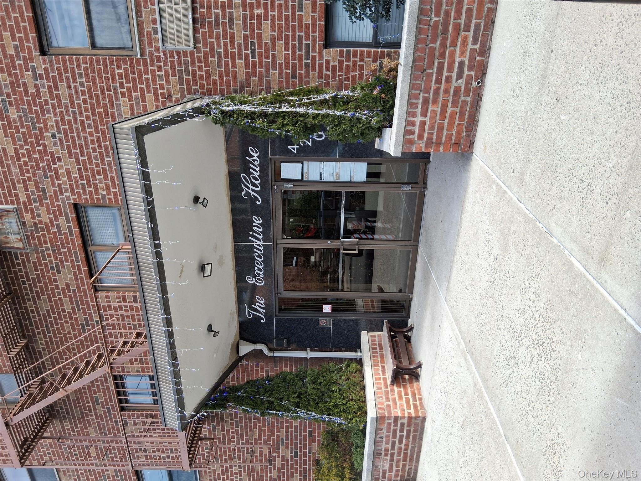 4200 herkimer Place # 4e, Bronx, NY 10470