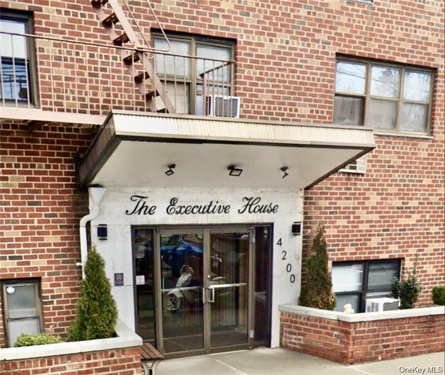 4200 herkimer Place # 4e, Bronx, NY 10470